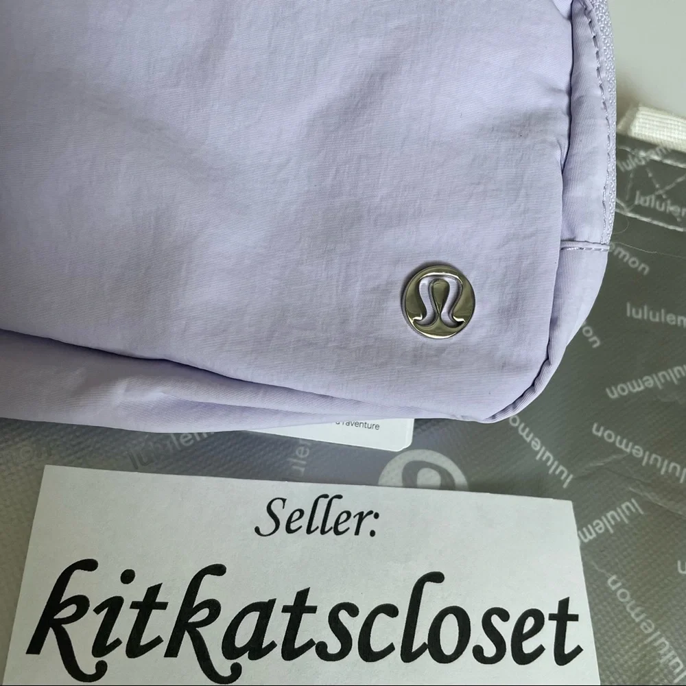 🆕 NWT EXTENDED STRAP lululemon everywhere belt bag - lavender fog - Picture 13 of 14
